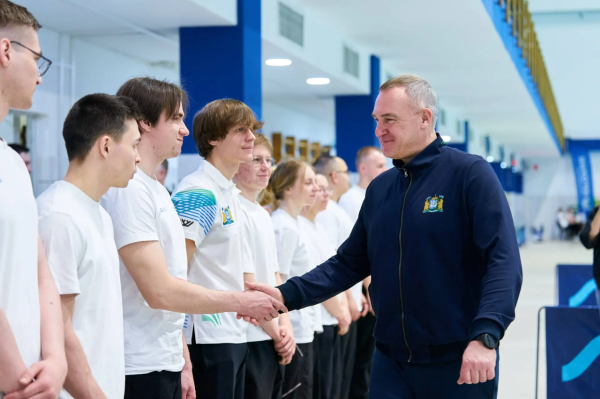 Губернатор Югры принял участие в первой Всероссийской спартакиаде госслужащих