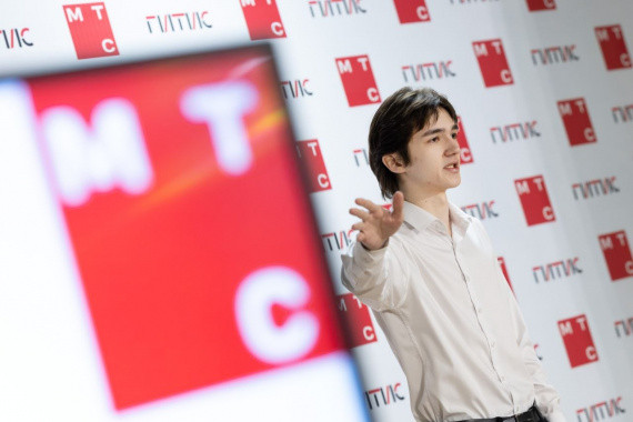 ​В Сургуте прошли прослушивания в ГИТИС &minus; абитуриенты получили шанс поступить без поездки в Москву