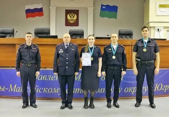 В Ханты-Мансийске прошли соревнования по служебному двоеборью и лыжным гонкам среди сотрудников МВД