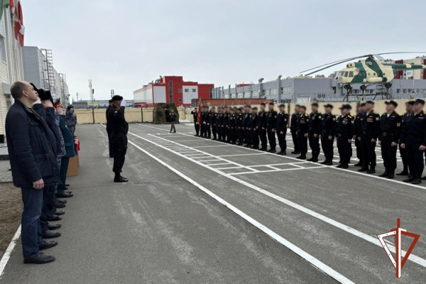 В Сургуте ОМОН &laquo;Стерх&raquo; Росгвардии отметил 12-летие подразделения