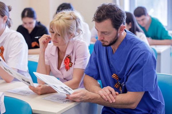 &laquo;Диктант Победы&raquo; в этом году написали более 2,5 тысяч жителей Сургута