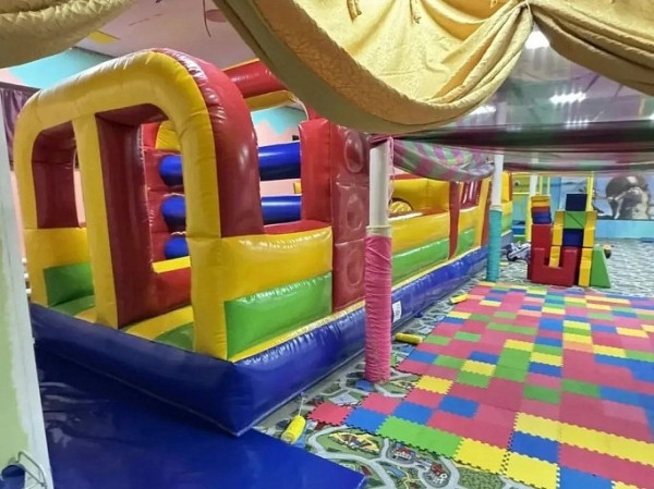 В ХМАО девочка получила тяжёлую травму головы на батуте