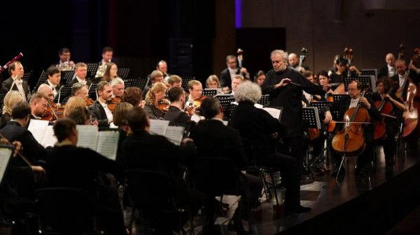 От культуры до спорта: как провел выходные в Сургуте и районе Руслан Кухарук