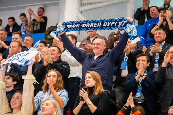 Сургутский &laquo;Факел&raquo; подарил болельщикам две яркие победы