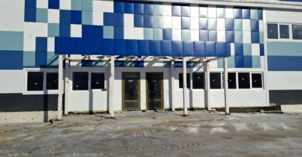 В Сургуте вышло на финишную прямую строительство спорткомплекса в микрорайоне Хоззона