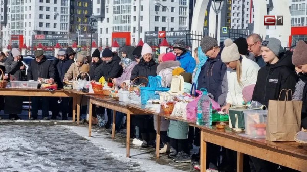 Как верующие сургутяне встретили Пасху. ФОТО Как верующие сургутяне встретили Пасху. ФОТО