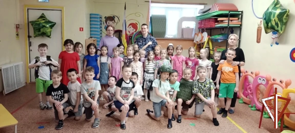 Героем рубрики &laquo;Знай наших&raquo; стал сотрудник Сургутского ОВО Роман Ежов