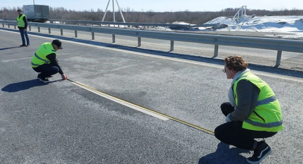 Югорские общественники проверят дороги региона на наличие дефектов