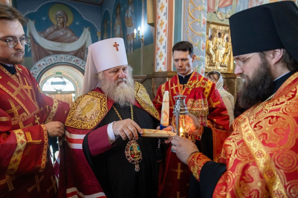 Благодатный огонь прибудет в Югру на Пасху