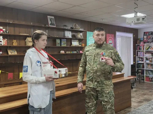 В Сургуте стартовала ежегодная Всероссийская благотворительная акция «Красная гвоздика» В Сургуте стартовала ежегодная Всероссийская благотворительная акция «Красная гвоздика»