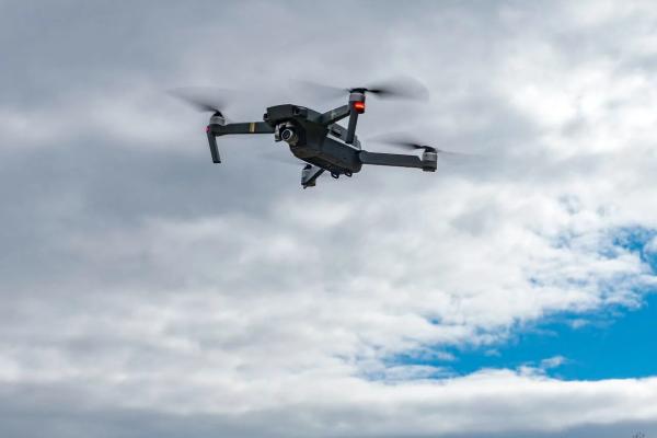 Управление по вопросам общественной безопасности Администрации города напоминает о запрете использования беспилотников при проведении массовых мероприятий