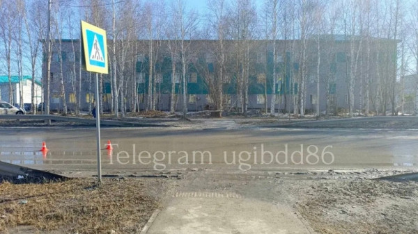 В Сургуте «Тойота» сбила электросамокат, водитель которого не спешился В Сургуте «Тойота» сбила электросамокат, водитель которого не спешился