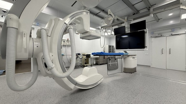 В Окружном кардиоцентре Сургута открылась новая операционная