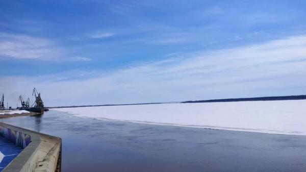Сургутское хобби: горожане ежедневно следят за уровнем воды в Оби