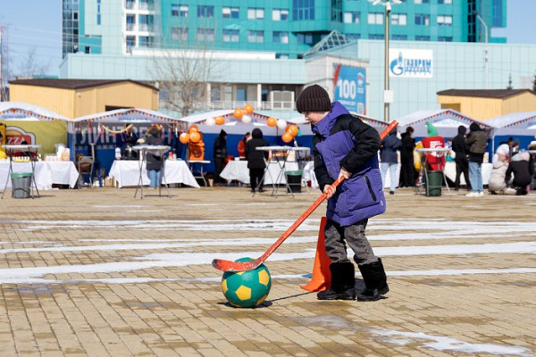 Жители Сургута впервые с размахом отметили Красную горку