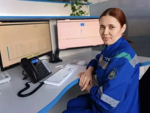 В Сургуте диспетчер скорой спасла человека, дав инструкции очевидцам по телефону