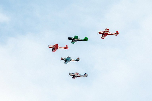 Пилотажная группа «Барсы» из Сургута объявила сбор фото для полётов 9 мая Пилотажная группа «Барсы» из Сургута объявила сбор фото для полётов 9 мая