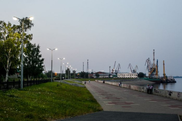 ​К 9 Мая в Сургуте на набережной Олега Марчука появятся новые арт-объекты