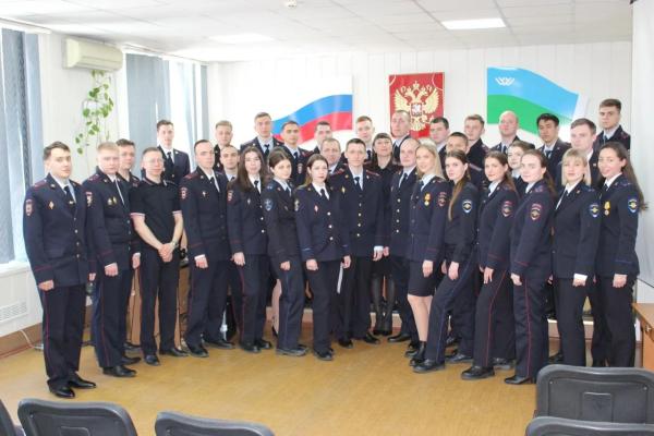 В Сургуте состоялся семинар-совещание с выпускниками ведомственных вузов МВД России