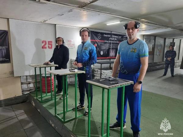 В Сургуте прошли соревнования по пулевой стрельбе среди силовых структур, посвящённые 81 годовщине Победы в Великой Отечественной войне