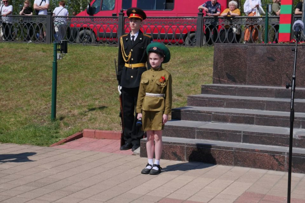 Их служба не знает границ: В Сургуте отметили День пограничника