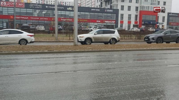 Проливной дождь и град накрыли Сургут и Сургутский район. ФОТО