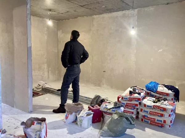 Жительница Нижневартовска отсудила полмиллиона у УК за затопленную квартиру
