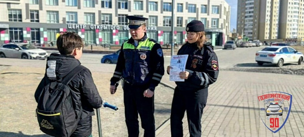 Госавтоинспекторы в ходе рейда &laquo;Вело-Сим&raquo; в Сургуте оштрафовали 20 самокатчиков и 8 велосипедистов