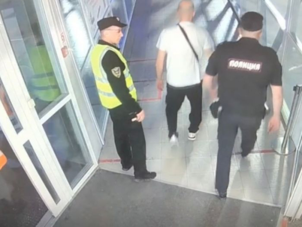 Пьяный вахтовик сорвал вылет рейса Сургут &mdash; Самара