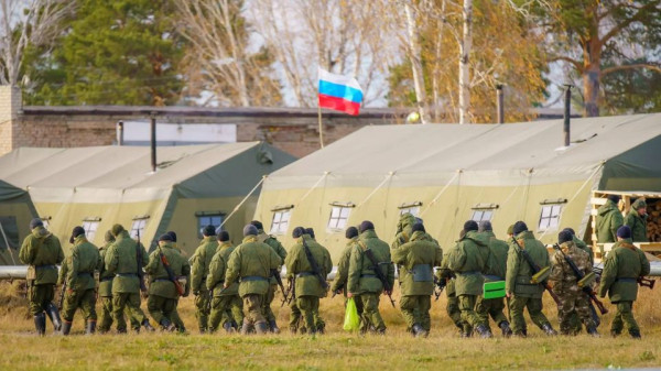 Новости к этому часу:. Губернатор провёл рабочую встречу с Патриархом Кириллом Результаты совместной работы правительства Югры и Русской православной церкви на благо жителей округа обсудили во время рабочей встречи...