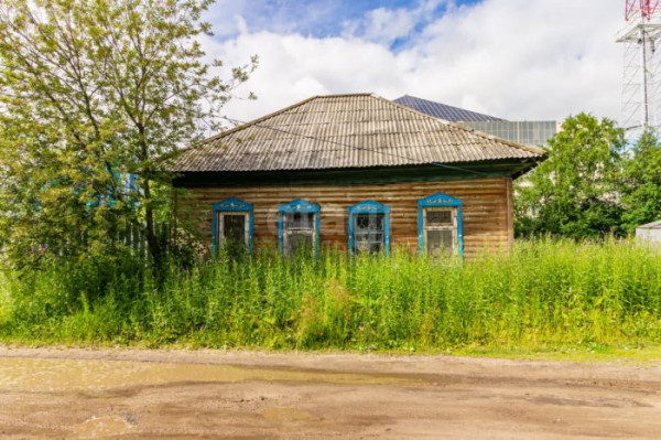 ​В Ядре центра Сургута выставили на продажу участок за рекордные 125 миллионов рублей
