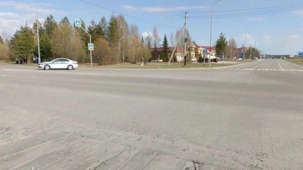 В Югре машина сбила двух женщин на нерегулируемом пешеходном переходе