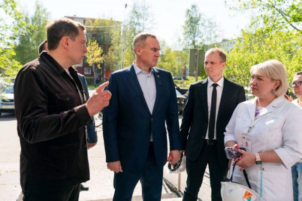 Руслан Кухарук проинспектировал основные стройки Сургута