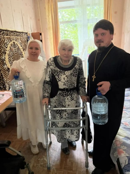 Священник из Ханты-Мансийска трудился в Патриаршей гуманитарной миссии в Горловке