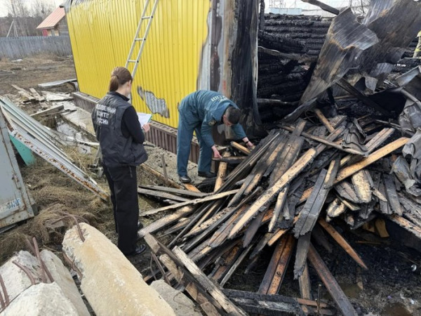 На пожаре в ХМАО погибли семь человек