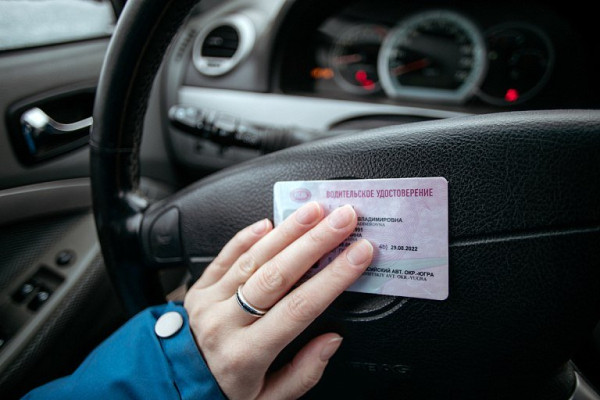 В Сургуте в 3 раза сократили сроки сдачи практического экзамена по вождению