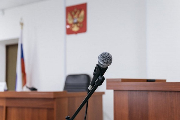 Уроженец Таджикистана лишился квартиры в ХМАО за регистрацию нелегалов