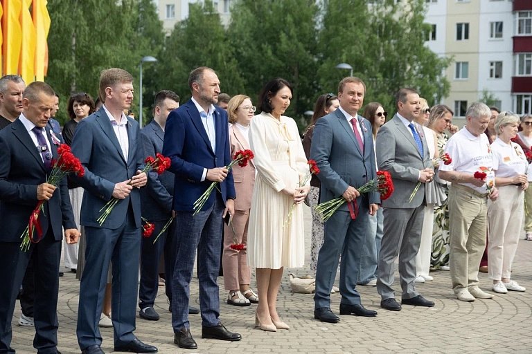 В Сургут на День России и День города приехали гости из Бреста, Суздаля и Петербурга