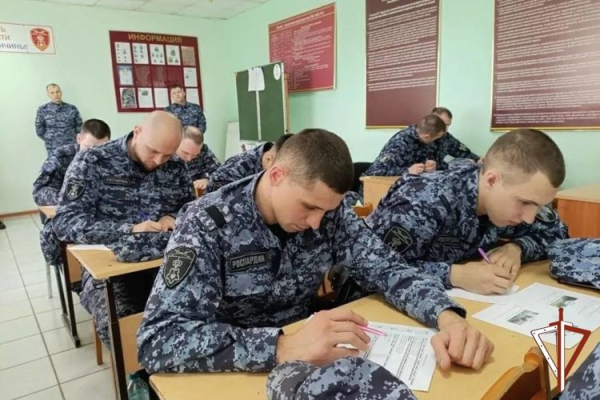Сургутские росгвардейцы признаны лучшими на окружном конкурсе профмастерства Сургутские росгвардейцы признаны лучшими на окружном конкурсе профмастерства