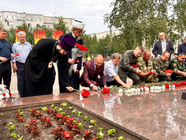 Сегодня в Сургуте состоялись мероприятия, посвященные Дню скорби