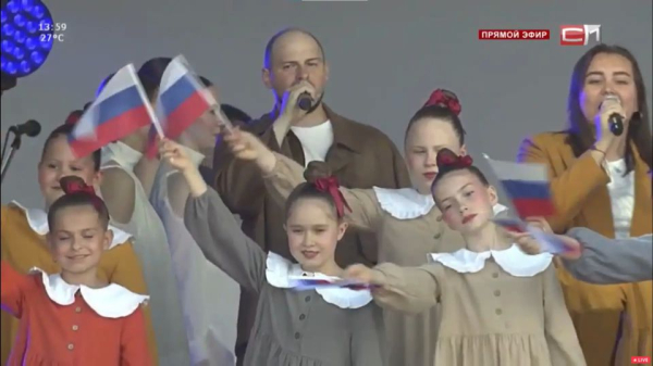 Журналисты СТВ продолжают рассказывать о главных событиях этого дня в Сургуте &mdash; не страшны им ни жара, ни гром, ни дождь