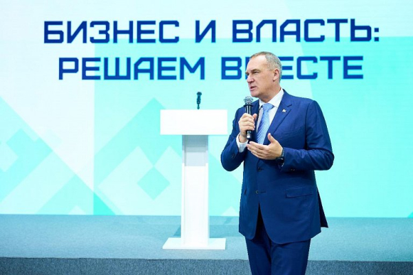 Губернатор Югры Руслан Кухарук обсудил с бизнесом развитие региональной экономики