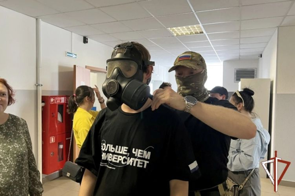 В Югре росгвардейцы присоединились к ведомственной акции &laquo;Каникулы с Росгвардией&raquo;
