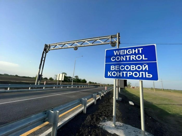 Новые пункты весового контроля возле второго моста через Обь возле Сургута уже работают &mdash; пока без штрафов