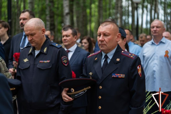 В день памяти и скорби Росгвардия почтила память участников Великой Отечественной войны в Югре