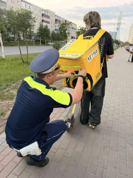 Профилактика аварийности с детьми: в крупнейшем городе округа проходят массовые пешие патрули