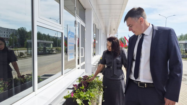 В Сургуте энергетики продолжают благоустройство на проспекте Мира