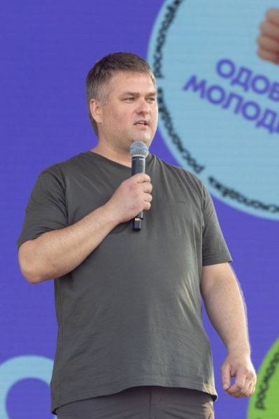 Сургут сегодня масштабно отметил День молодежи &ndash; праздник всех, кому хочется свернуть горы и объять необъятное