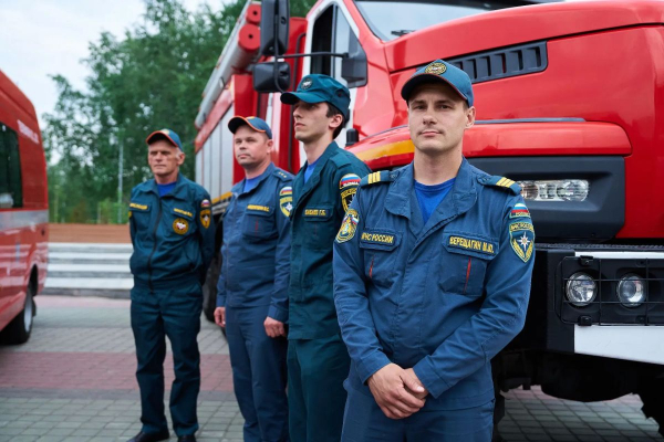Пожарные машины, спецоборудование и уроки первой помощи