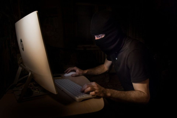 Житель Нижневартовска торговал персонифицированными данными пользователей интернета